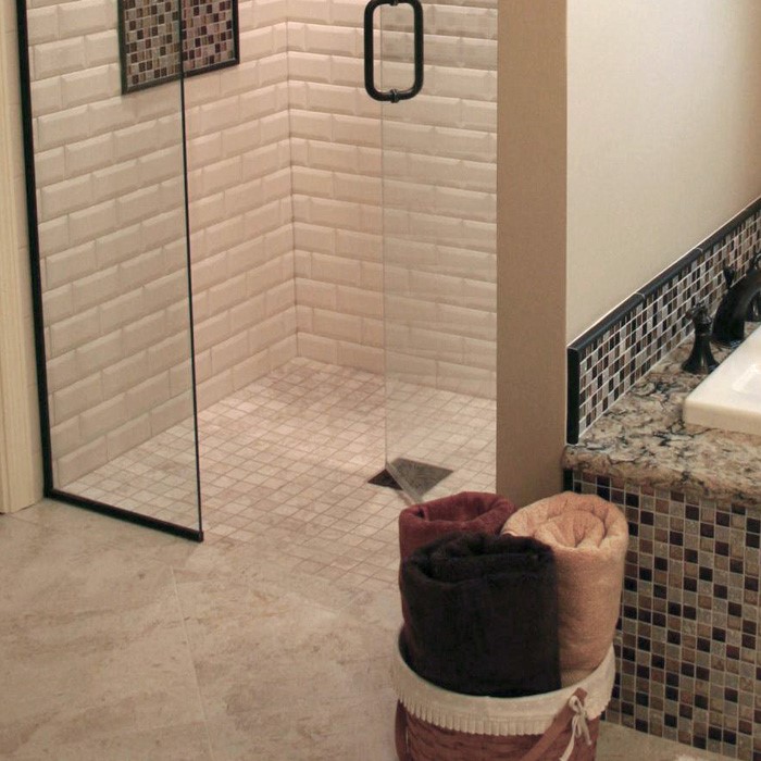 Shower Bases in Showers 