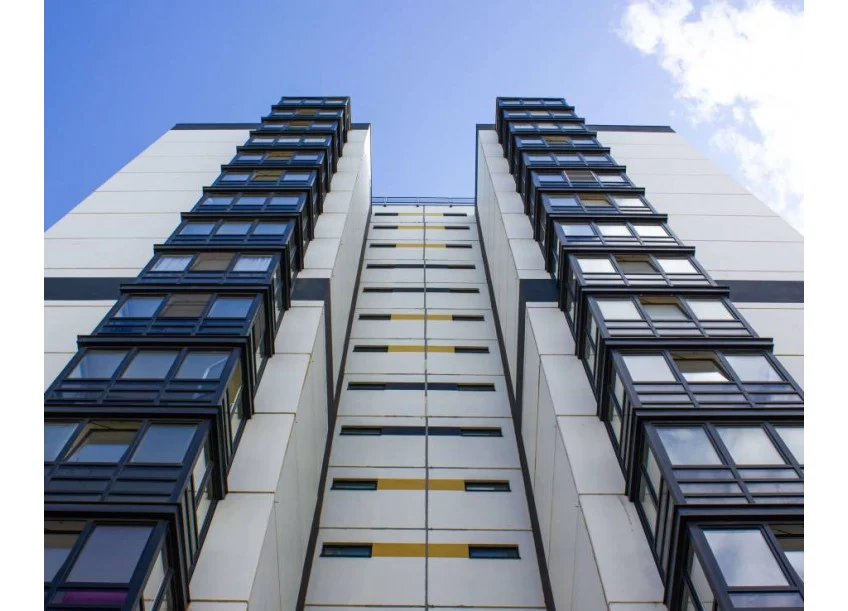 Fair Housing complex that would use ANSI Type B showers