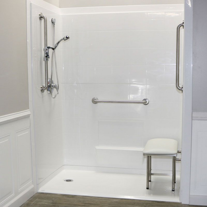 60 x 33 Freedom Easy Step Shower (Right Seat)